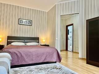 Гостевой дом Резидент Новосибирск Стандартный четырехместный номер-7